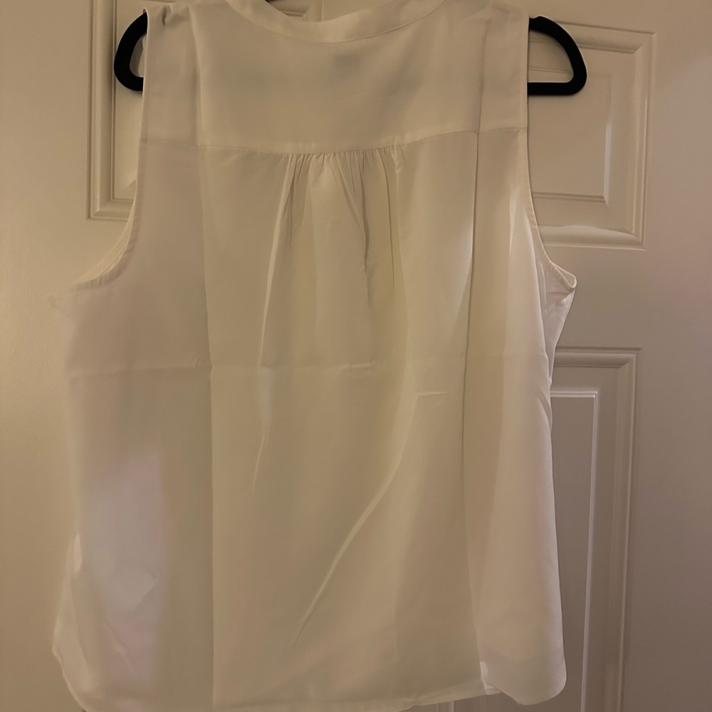 NWT J. Crew Top Womens Sleeveless V-neck popover top size Large - Picture 5 of 5